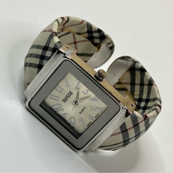 Suisse | Vintage CW32 Plaid Stainless Steel Cuff Bangle Watch SMALL - Picture 2 of 6